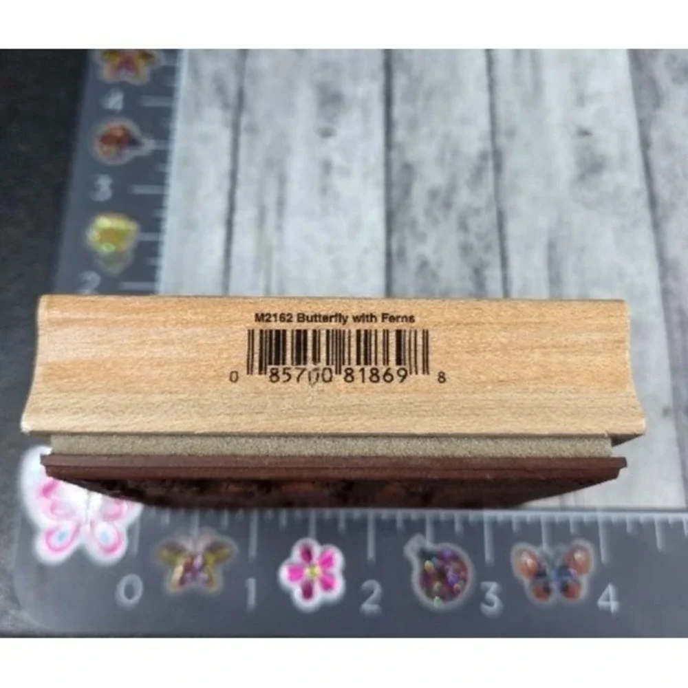 Hero Arts Butterfly With Ferns M2162 Asian Rubber Stamp Wood #P8